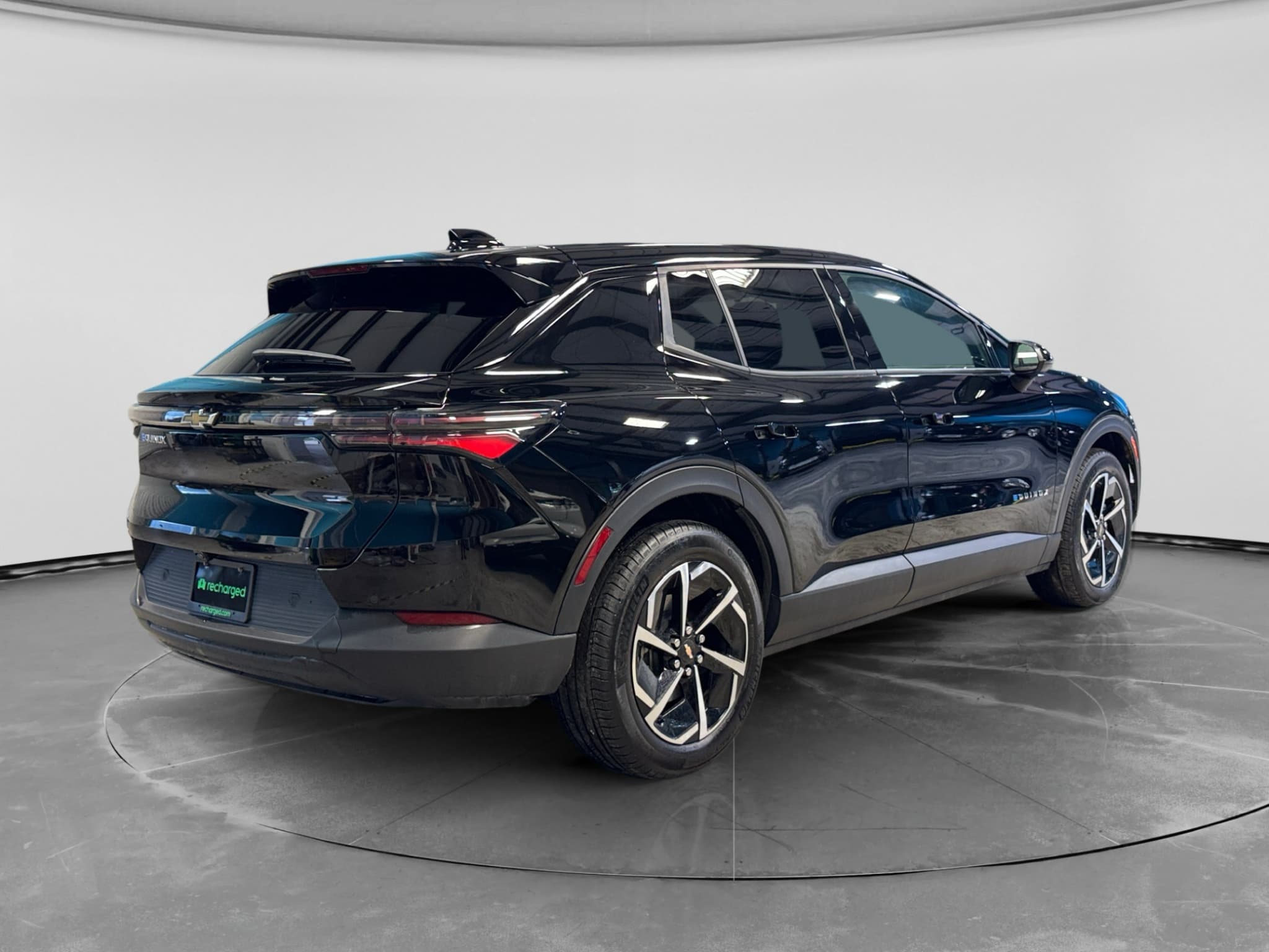 2026 Chevrolet Equinox EV view 3