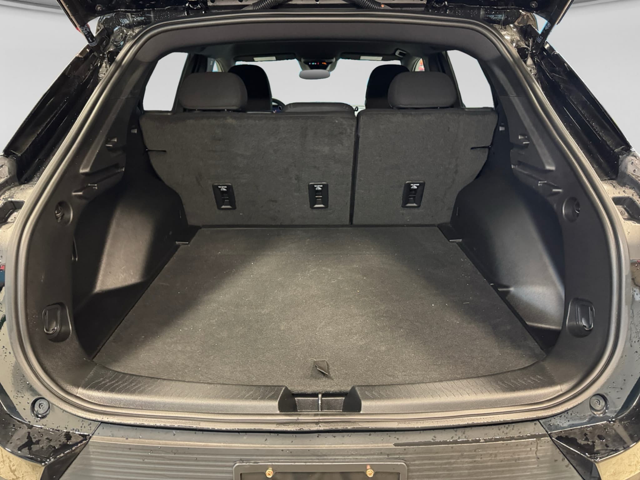 2026 Chevrolet Equinox EV view 27