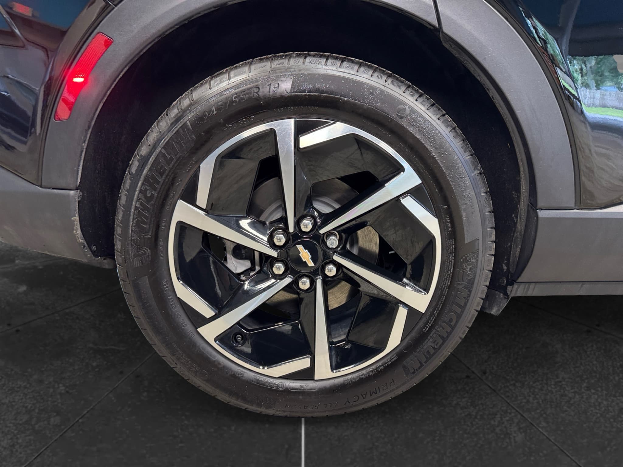2026 Chevrolet Equinox EV view 31