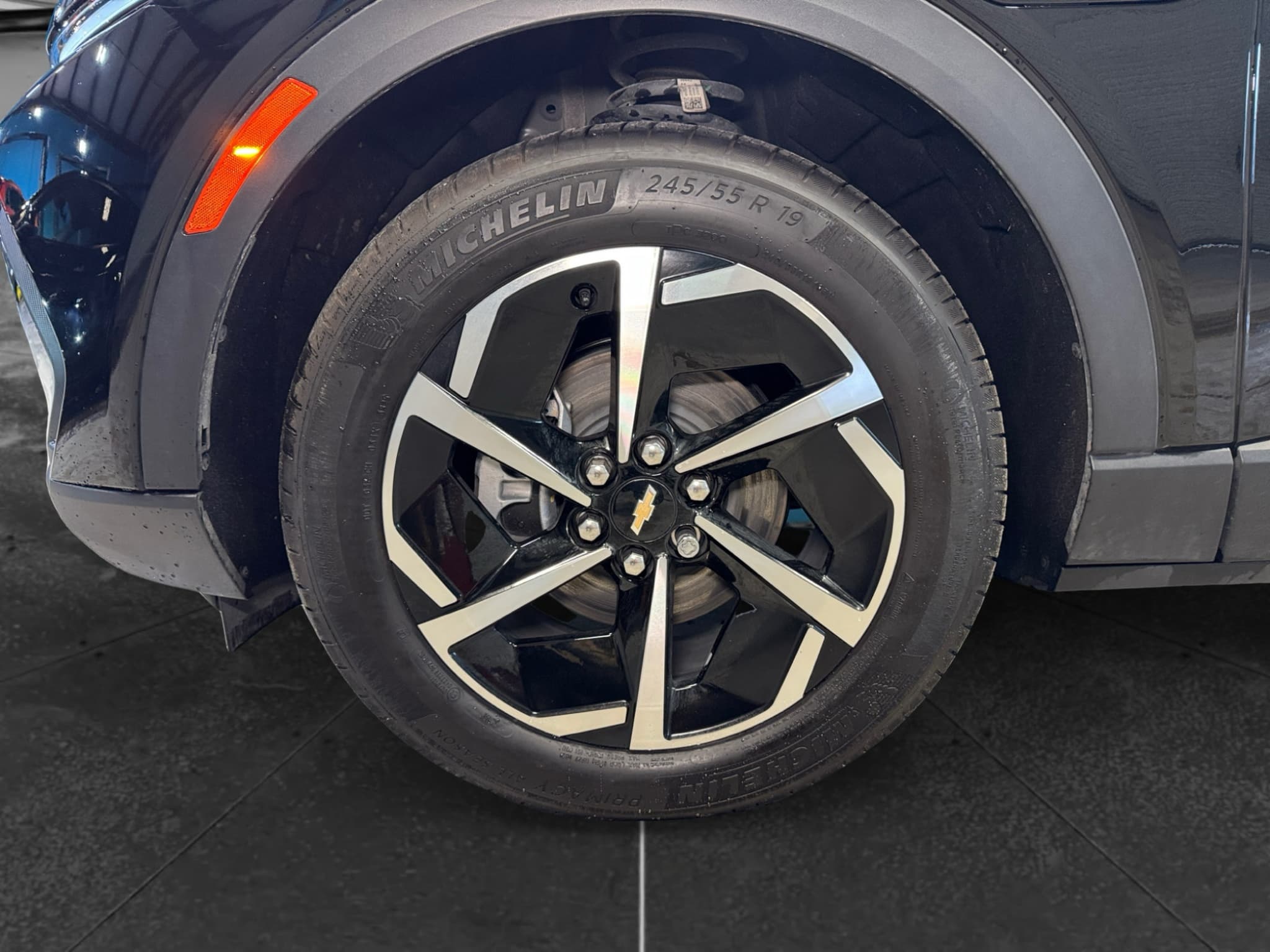2026 Chevrolet Equinox EV view 29