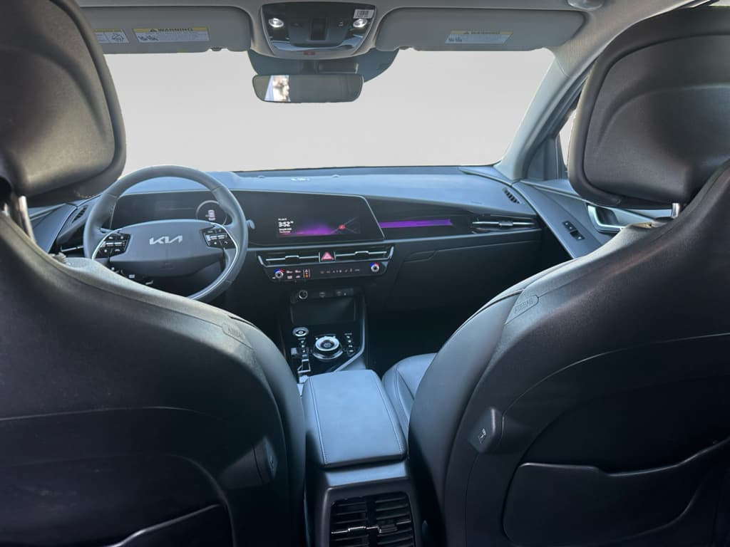 2024 Kia Niro EV view 5