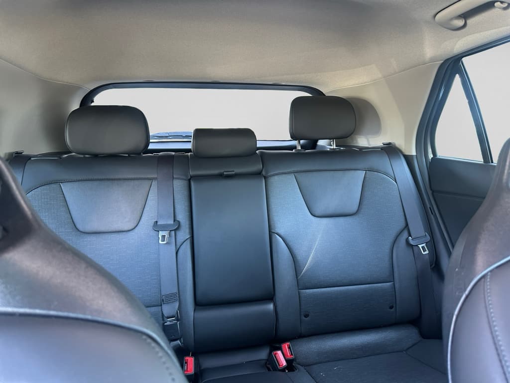 2024 Kia Niro EV view 7