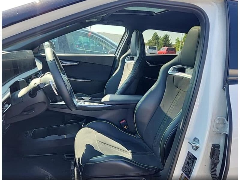 2023 Kia EV6 view 5