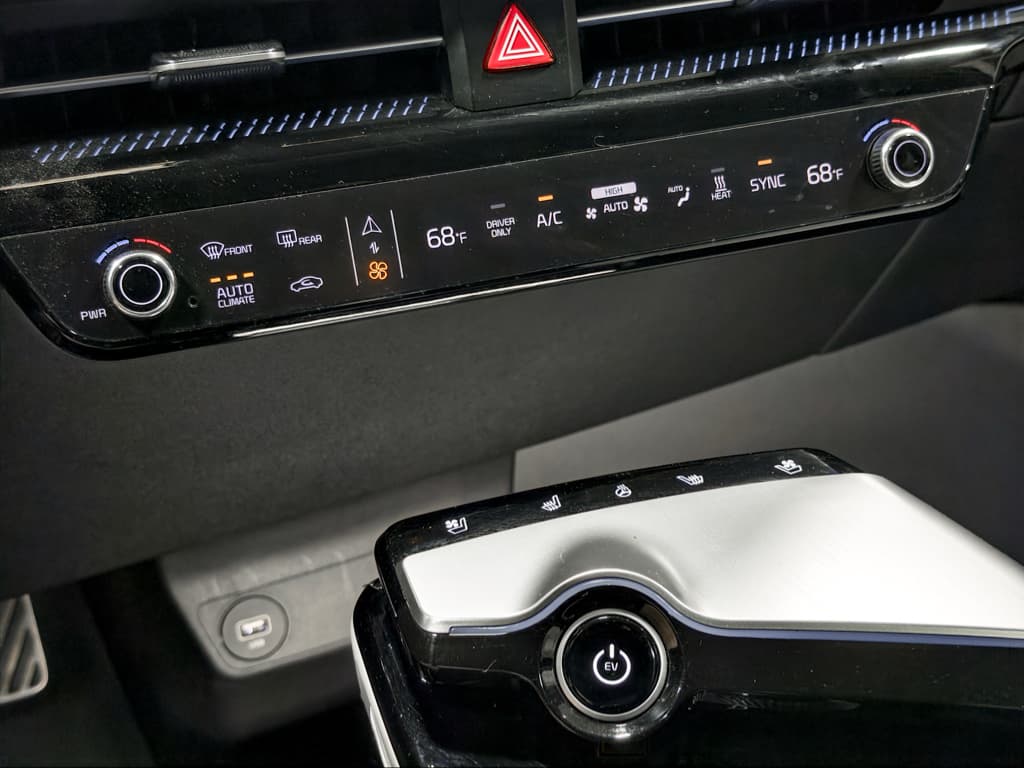 2023 Kia EV6 view 15