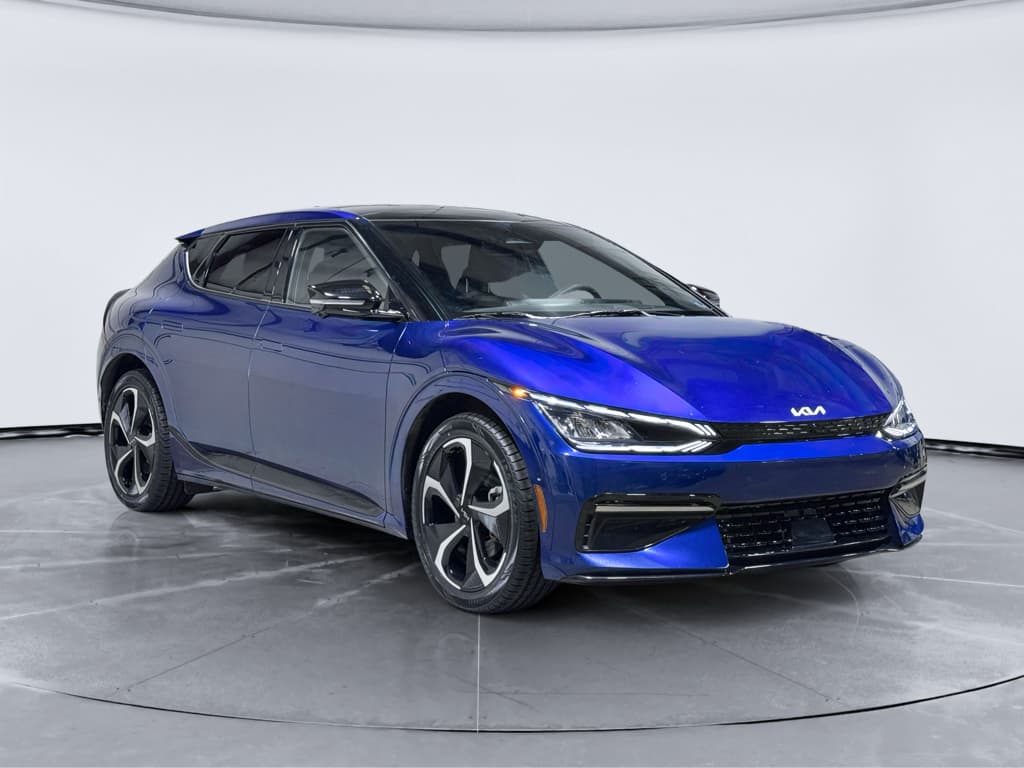 2023 Kia EV6 view 4