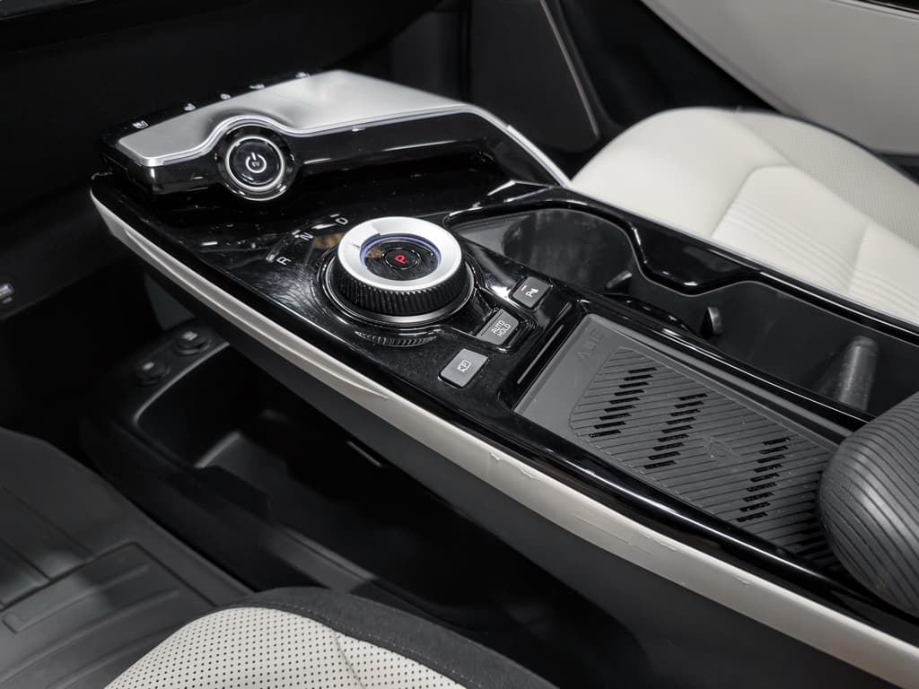 2023 Kia EV6 view 19