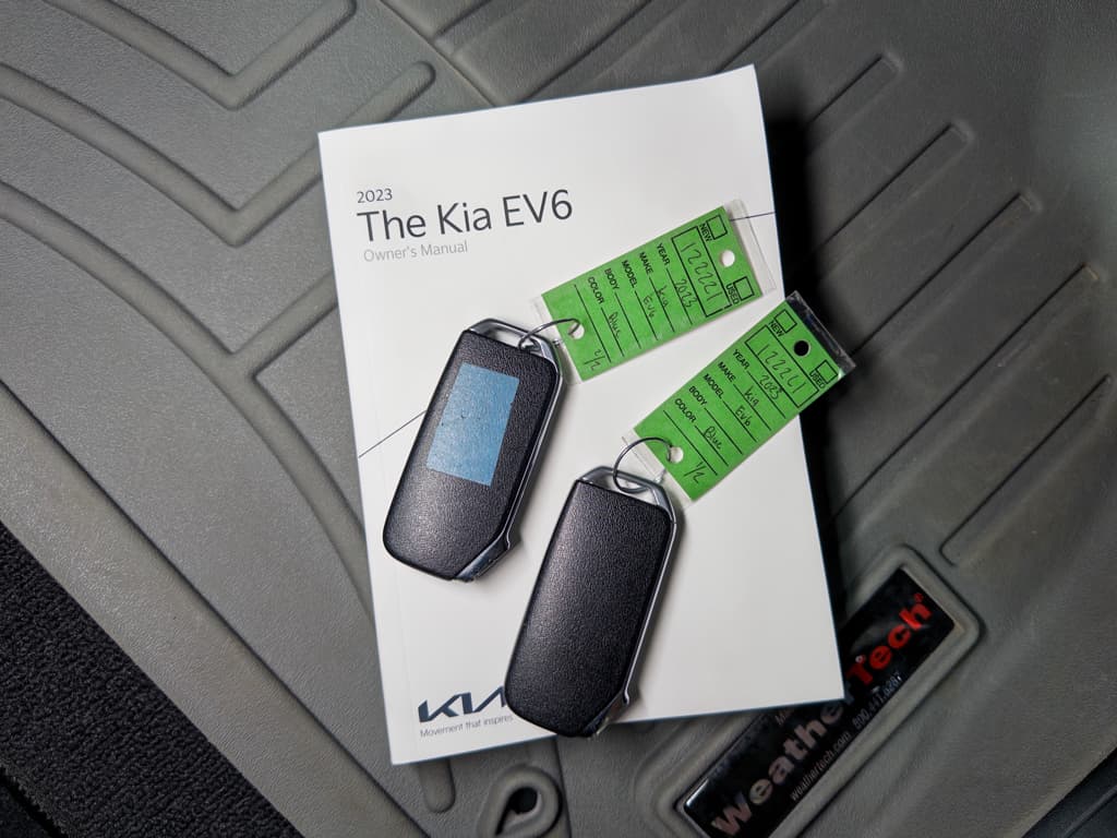 2023 Kia EV6 view 24