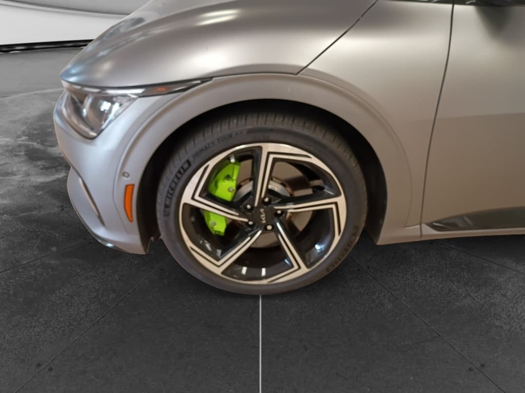 2023 Kia EV6 view 4
