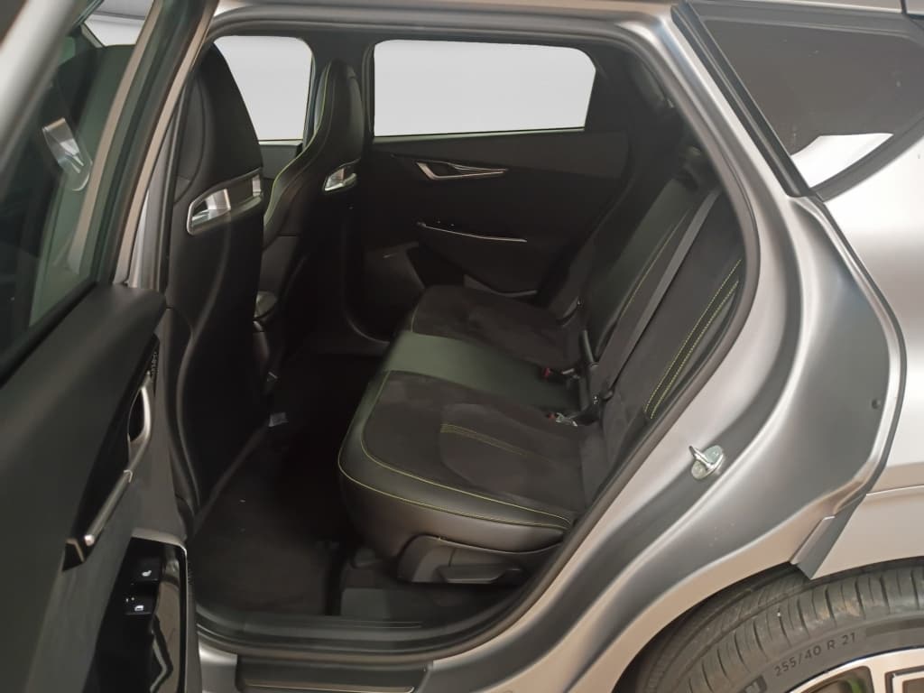 2023 Kia EV6 view 7