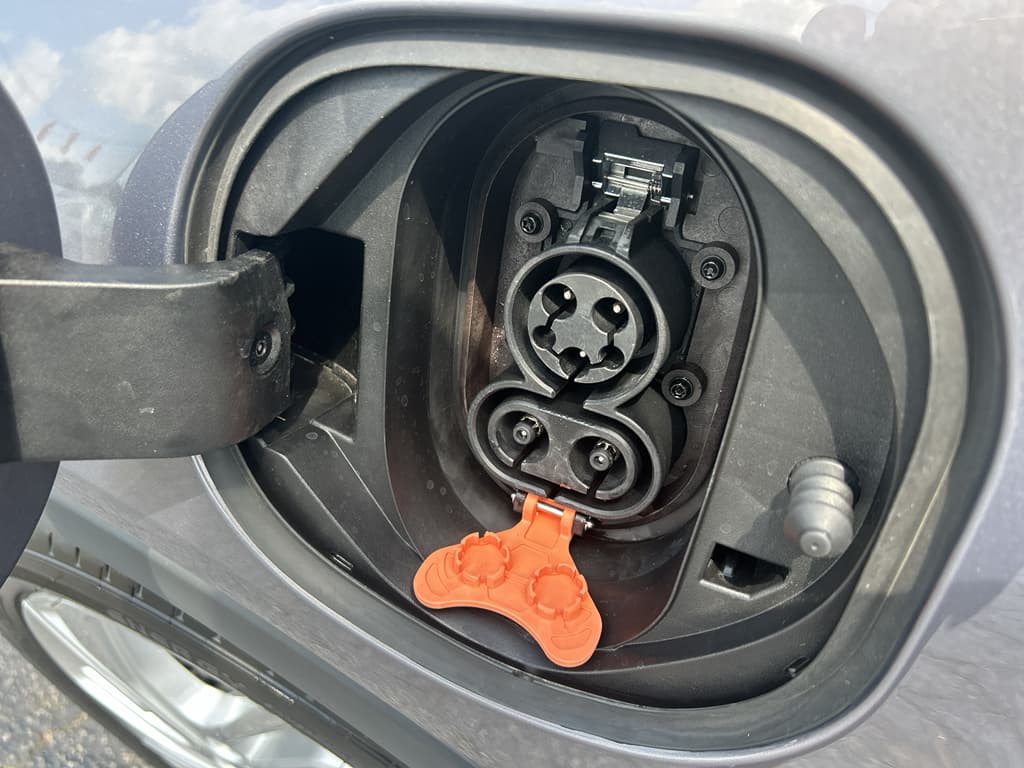 2023 Chevrolet Bolt EV view 5