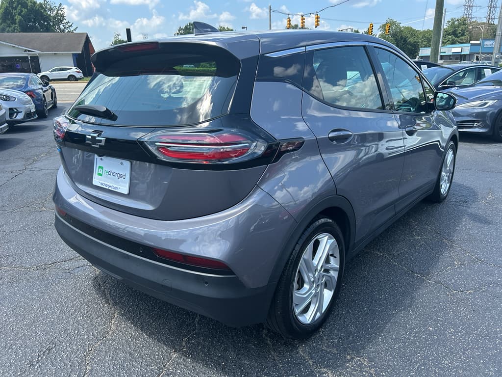 2023 Chevrolet Bolt EV view 3