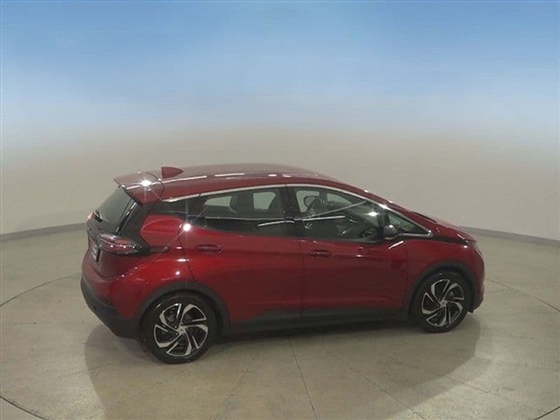 2022 Chevrolet Bolt EV view 6