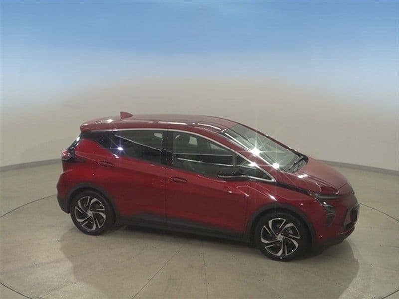 2022 Chevrolet Bolt EV view 7