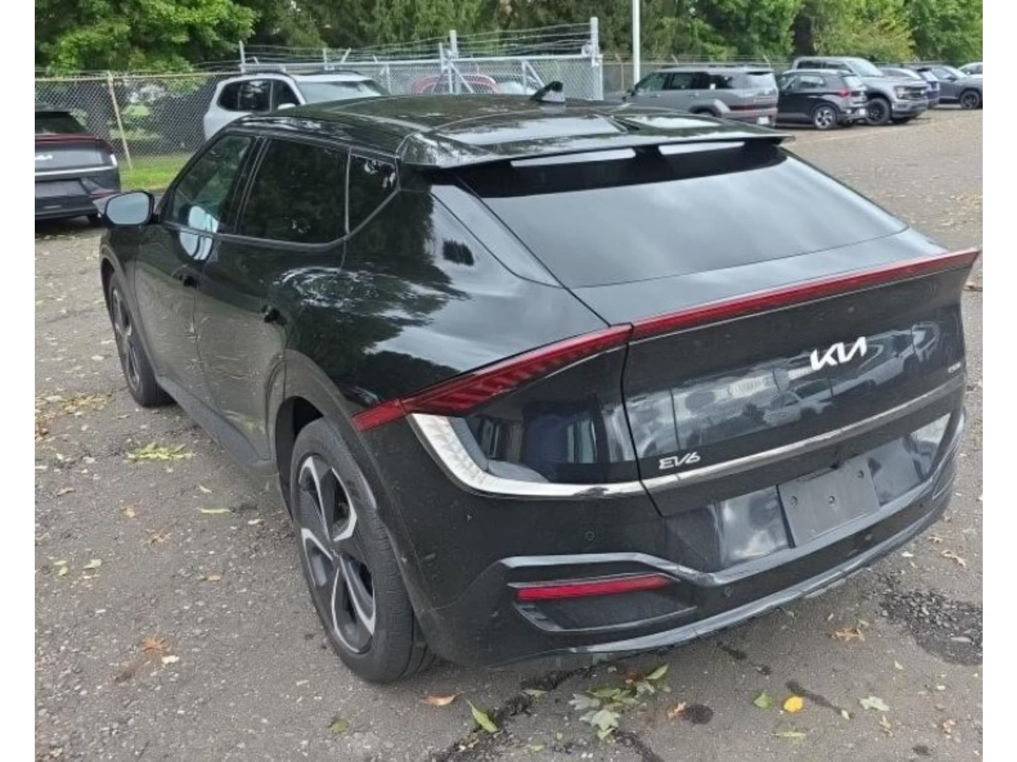 2023 Kia EV6 view 4