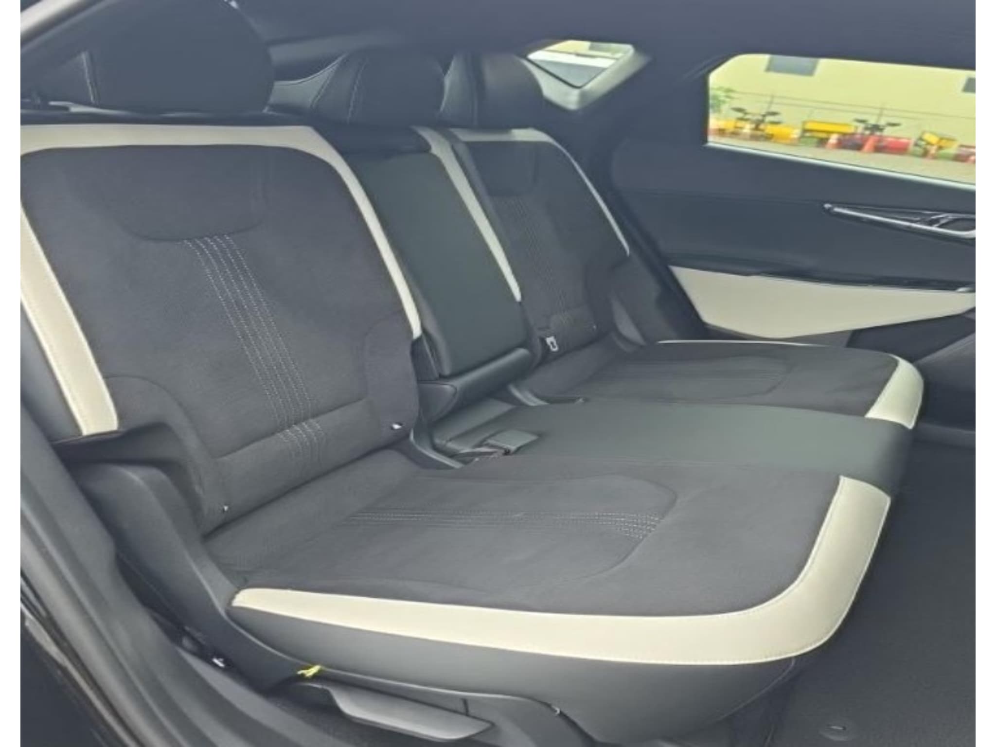 2023 Kia EV6 view 6