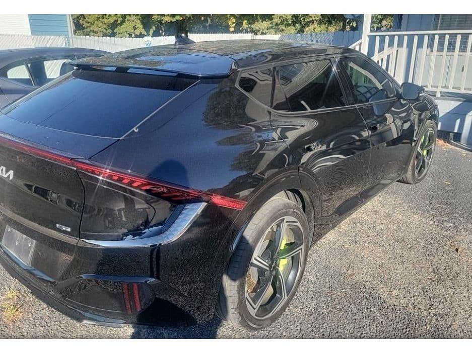 2023 Kia EV6 view 2