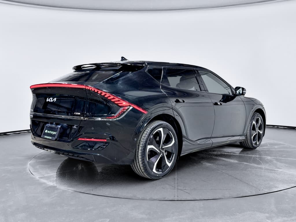 2023 Kia EV6 view 3