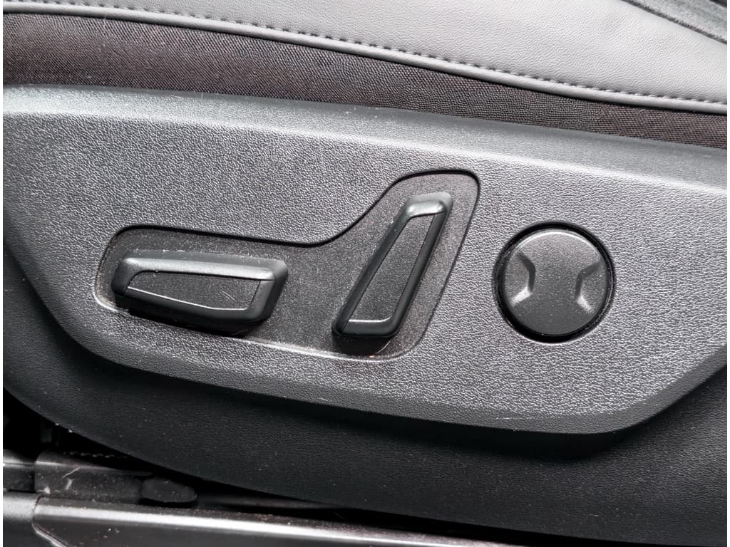 2023 Kia EV6 view 6