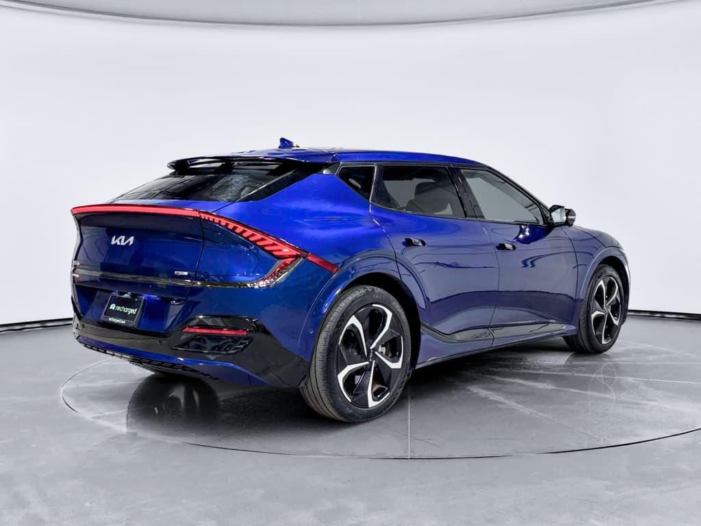 2023 Kia EV6 view 3