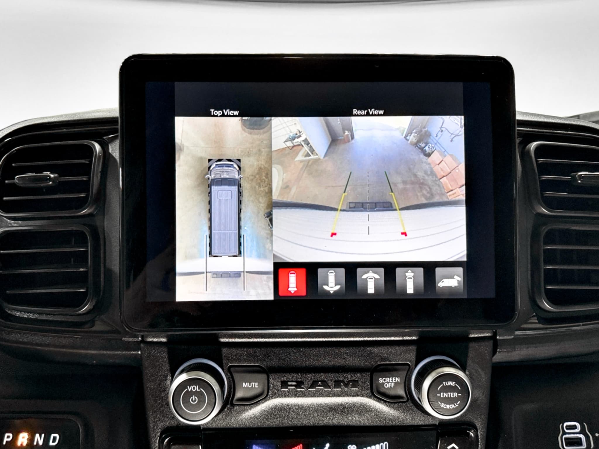 2024 Ram ProMaster 3500 BEV view 14