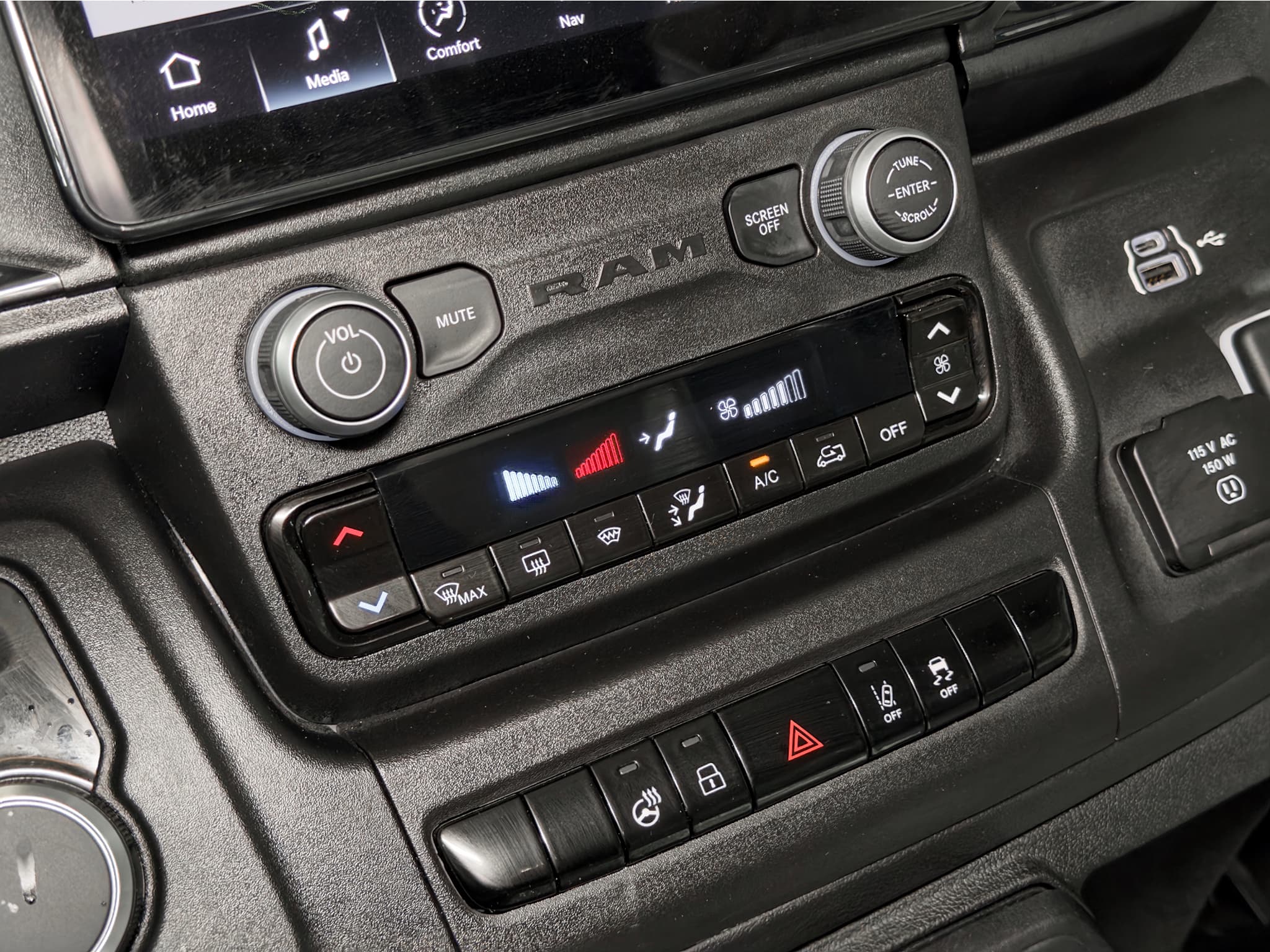2024 Ram ProMaster 3500 BEV view 15
