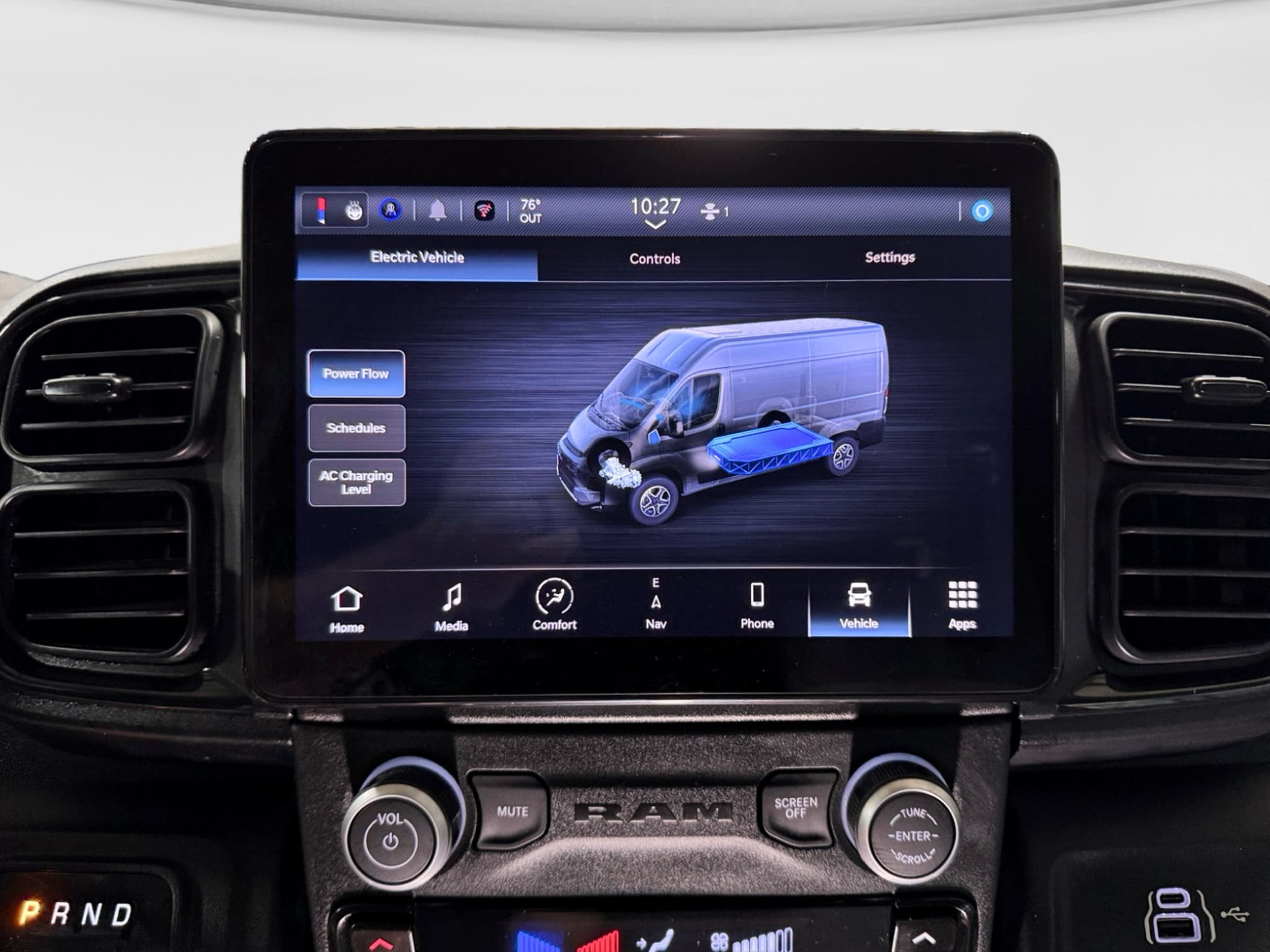 2024 Ram ProMaster 3500 BEV view 11