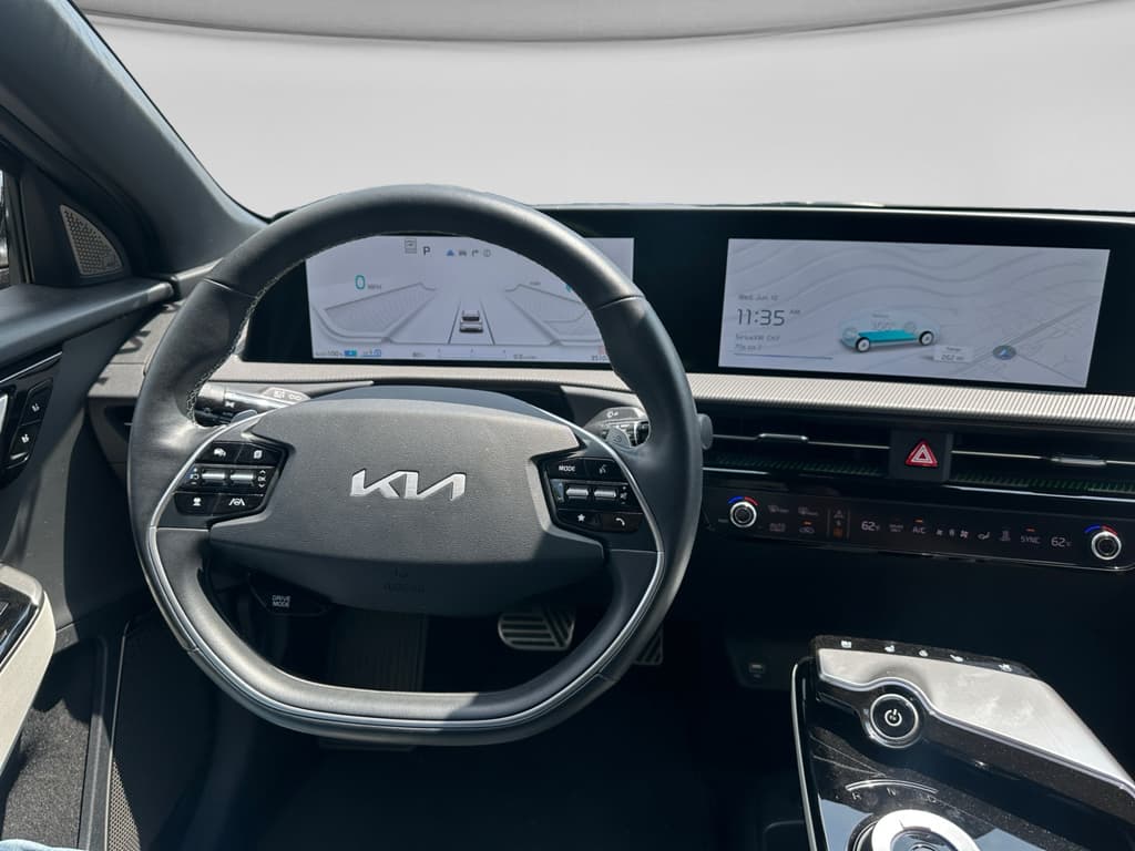 2023 Kia EV6 view 7