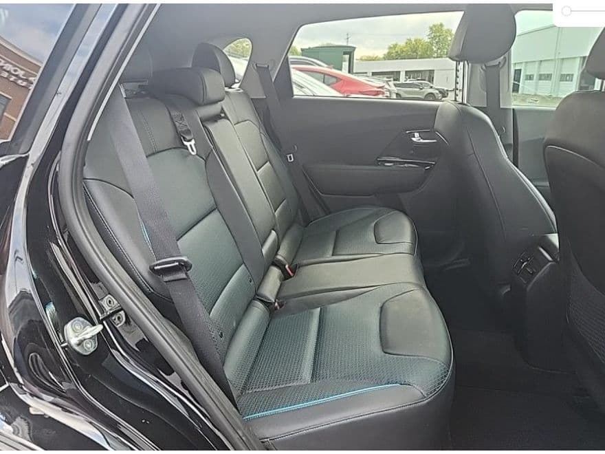2022 Kia Niro EV view 6
