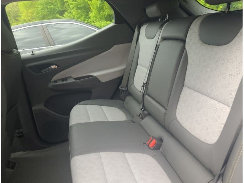 2022 Chevrolet Bolt EUV view 7