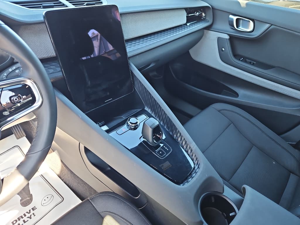 2023 Polestar Polestar 2 view 17