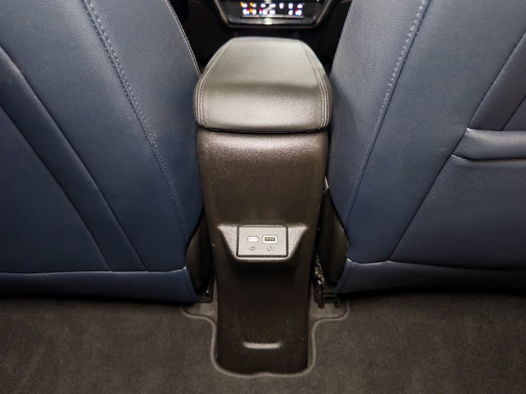 2022 Chevrolet Bolt EUV view 22