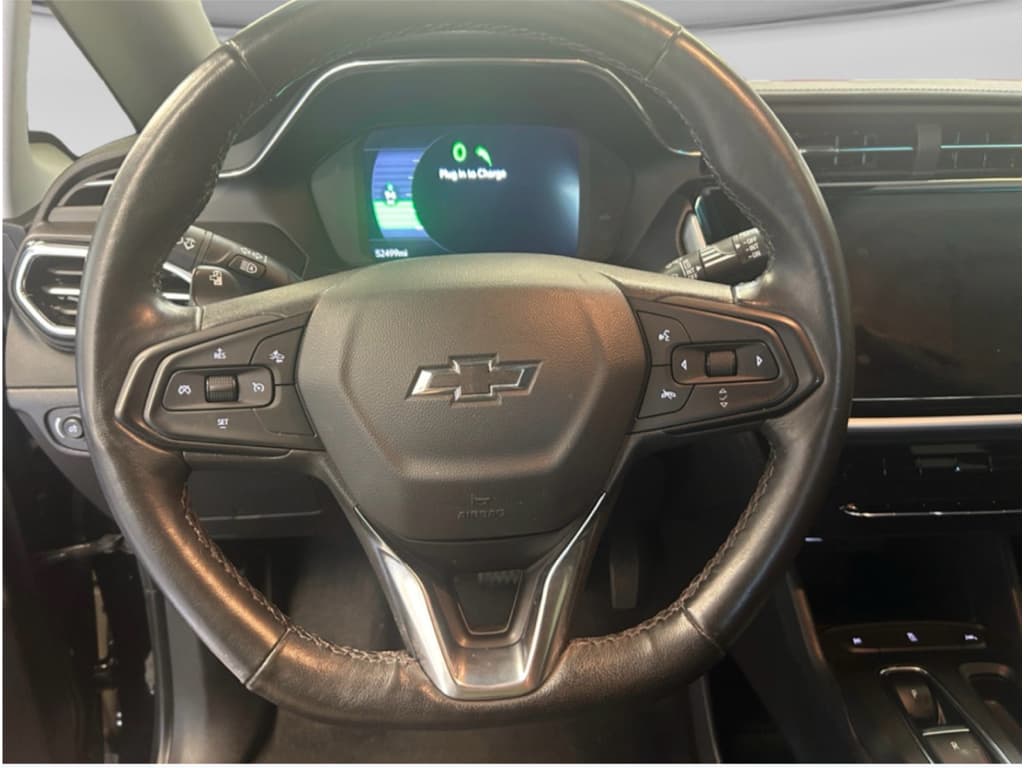 2022 Chevrolet Bolt EV view 5