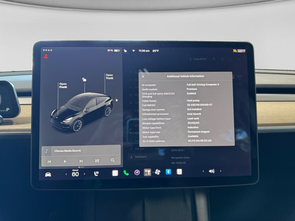 2021 Tesla Model Y view 13