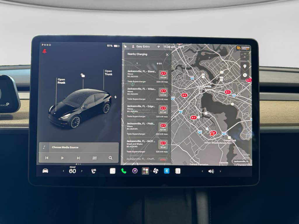 2021 Tesla Model Y view 10
