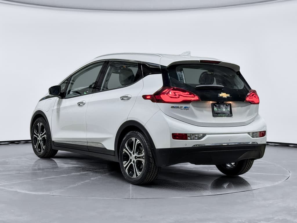 2020 Chevrolet Bolt EV view 2
