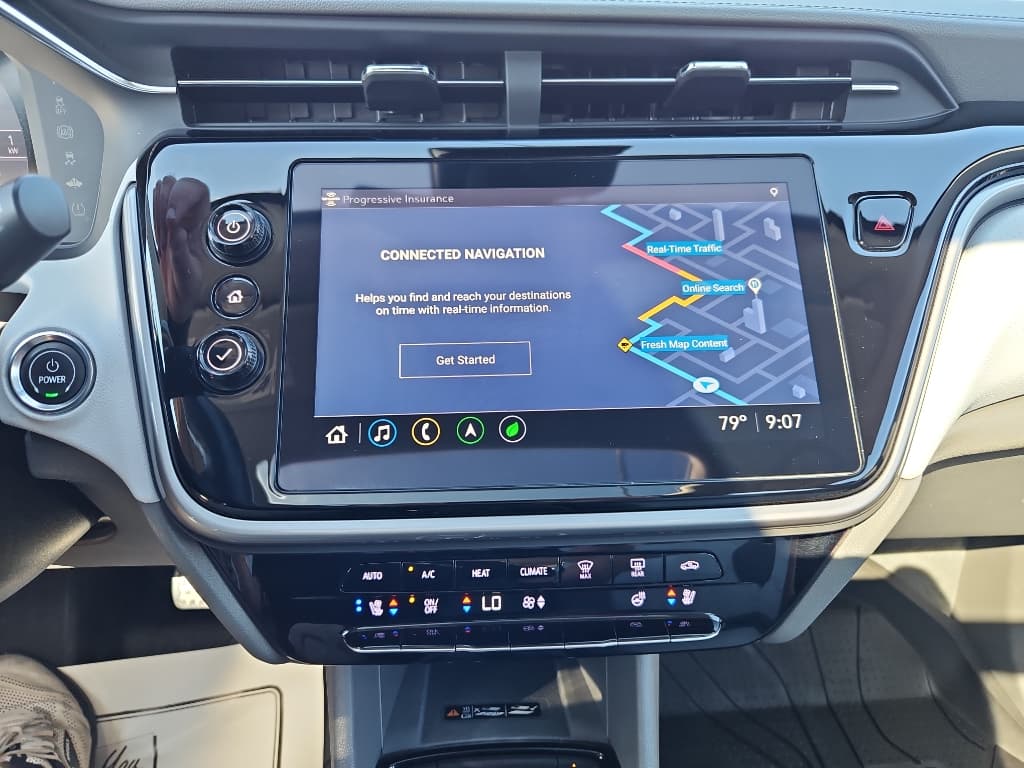 2022 Chevrolet Bolt EUV view 11