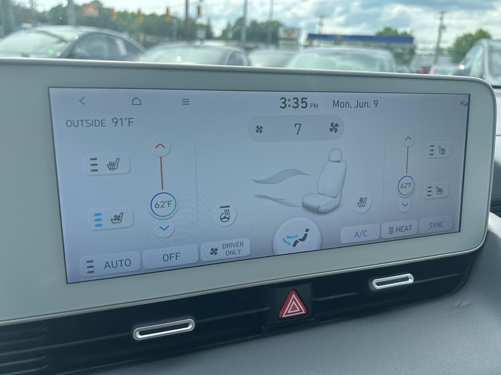2023 Hyundai IONIQ 5 view 13