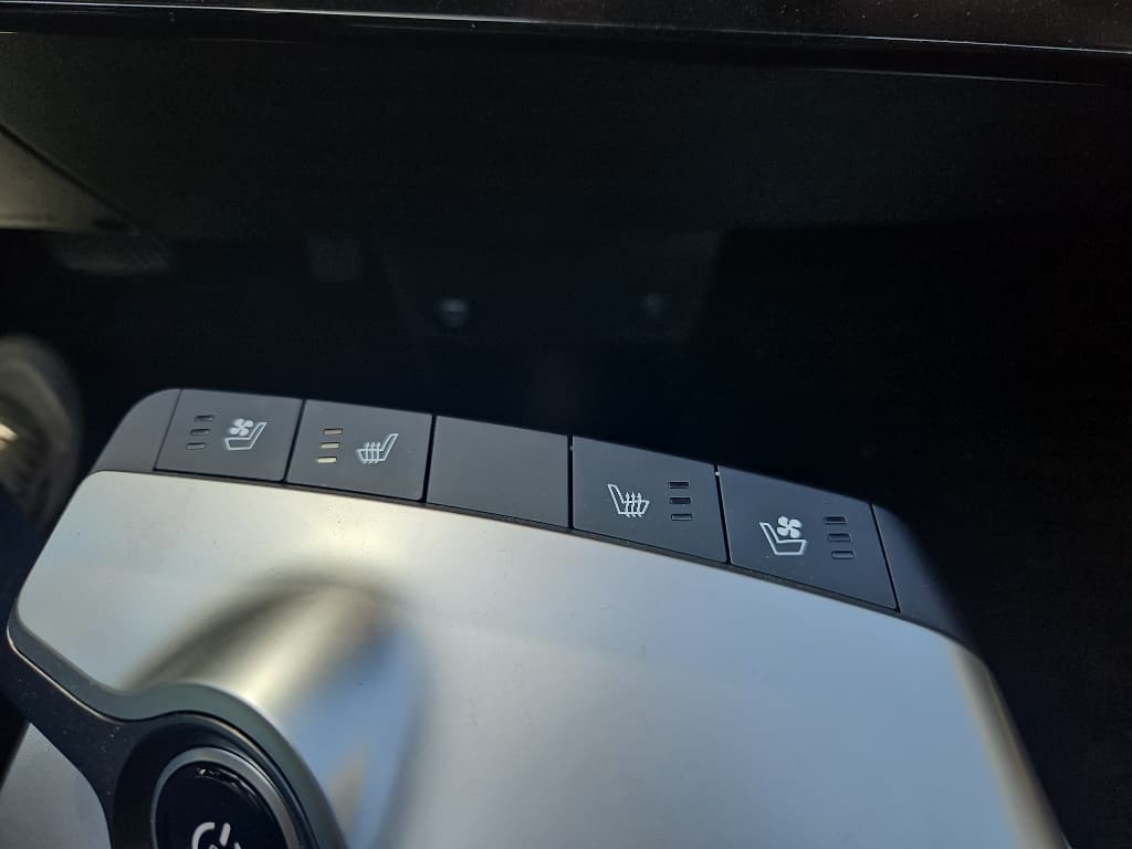 2023 Kia EV6 view 13