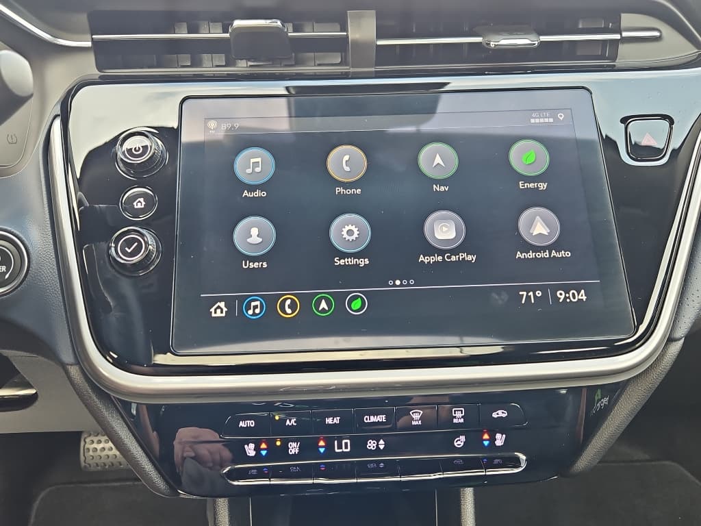 2022 Chevrolet Bolt EUV view 25