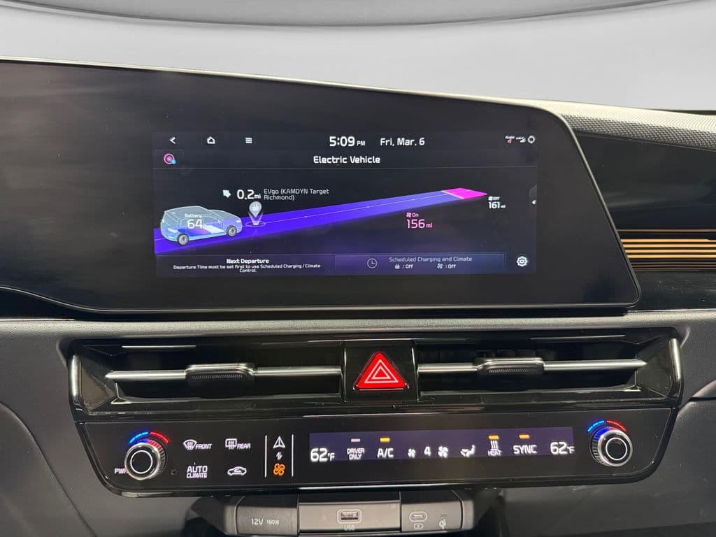 2024 Kia Niro EV view 13