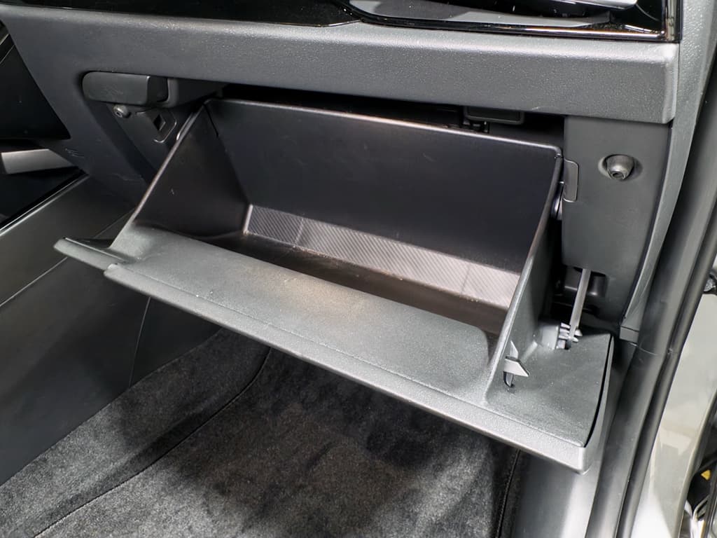 2024 Kia Niro EV view 20