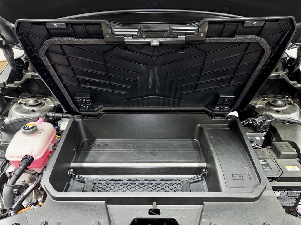 2024 Kia Niro EV view 26