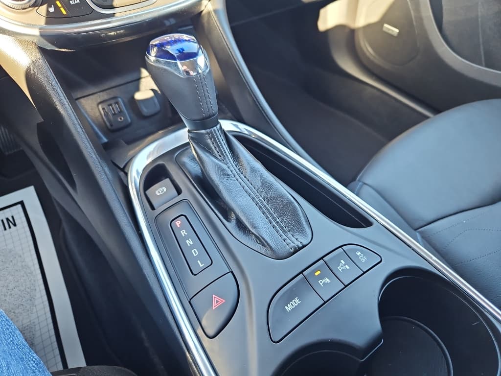 2019 Chevrolet Volt view 18