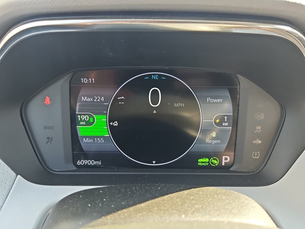 2022 Chevrolet Bolt EUV view 12