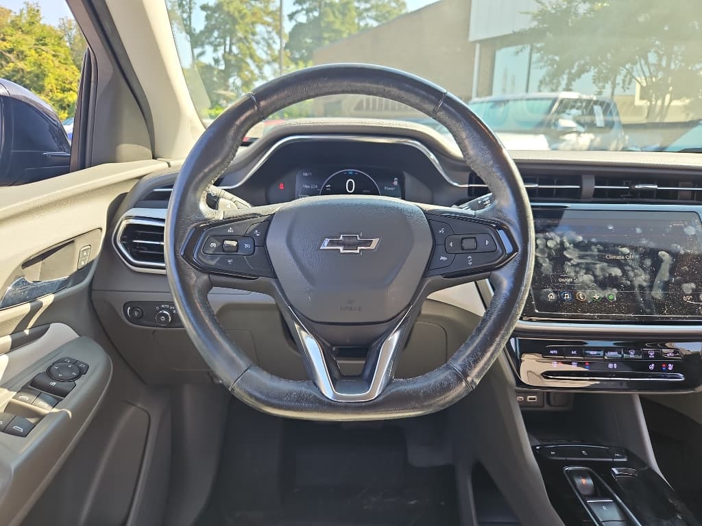 2022 Chevrolet Bolt EUV view 11