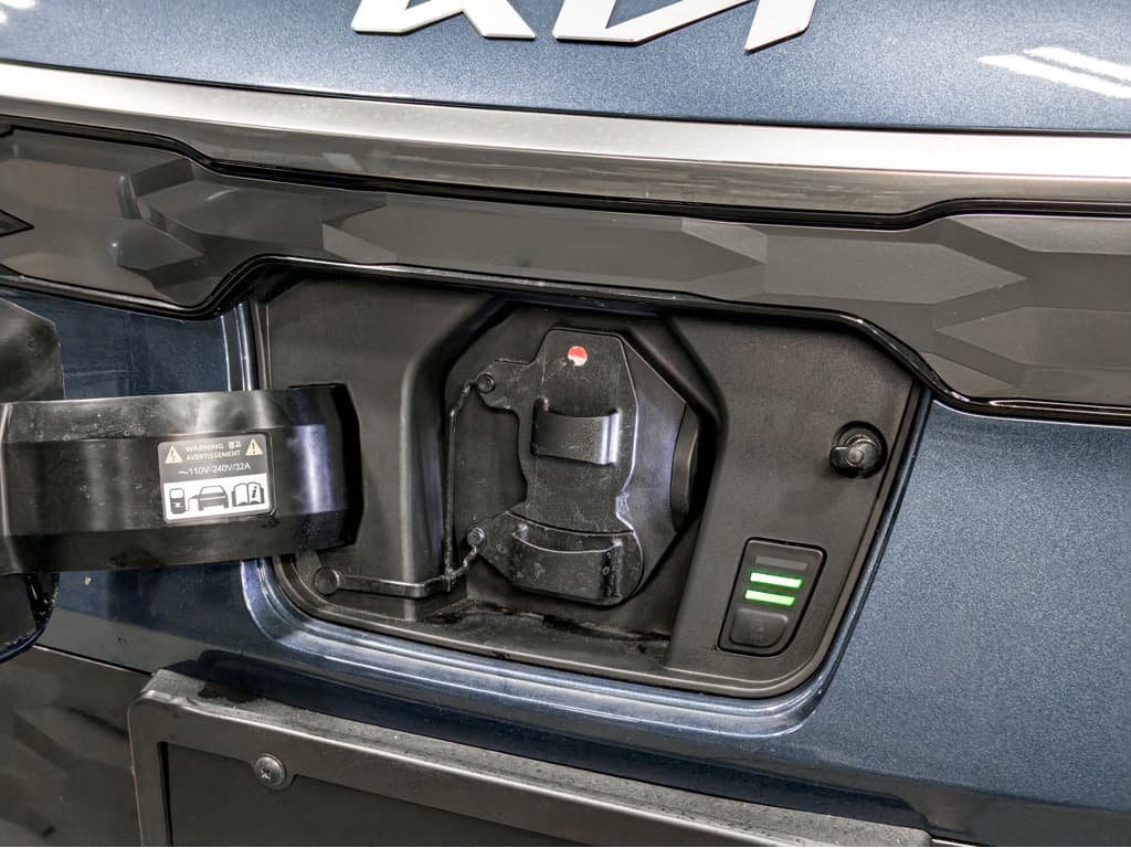 2024 Kia Niro EV view 5