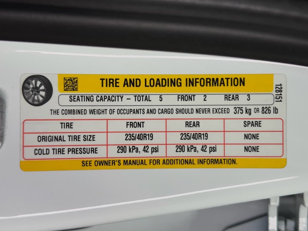 2022 Tesla Model 3 view 27