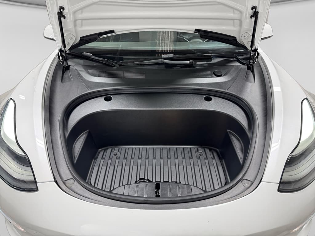 2022 Tesla Model 3 view 22