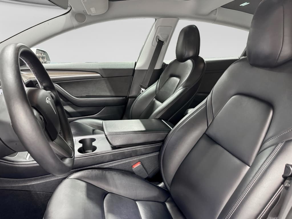 2022 Tesla Model 3 view 15