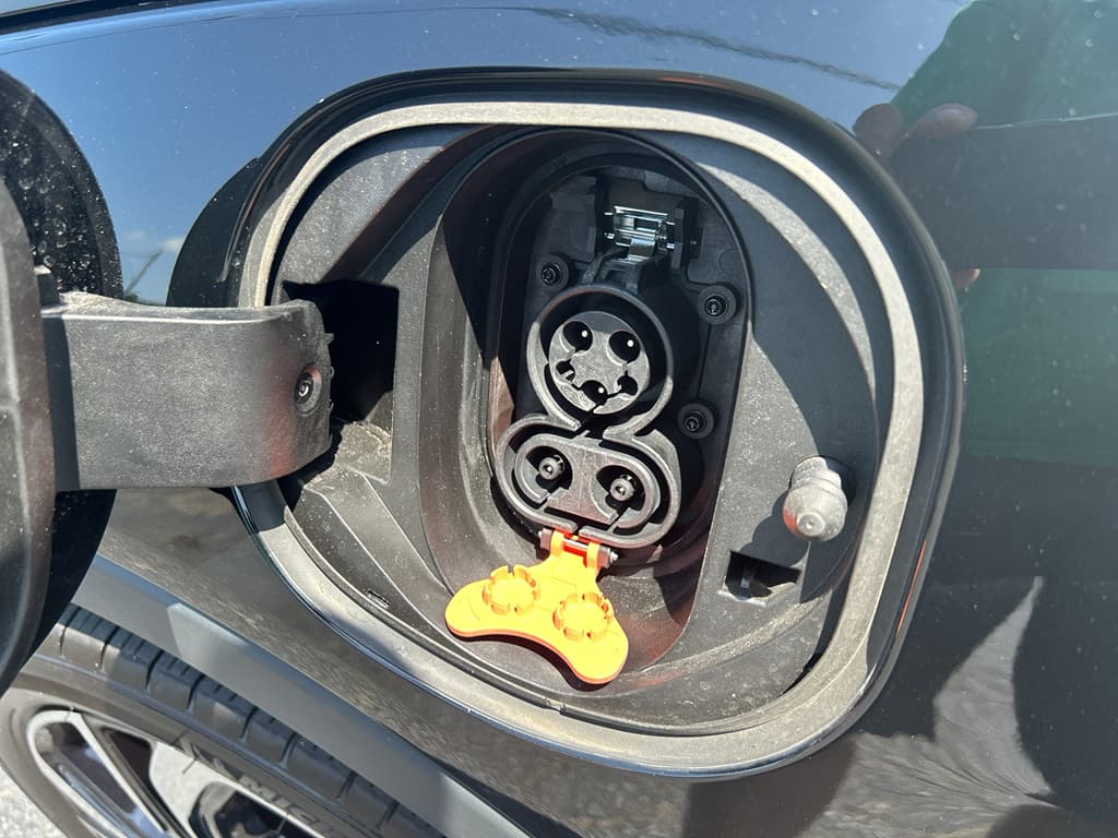 2023 Chevrolet Bolt EV view 5